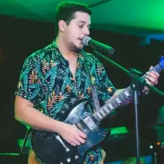 SonZé